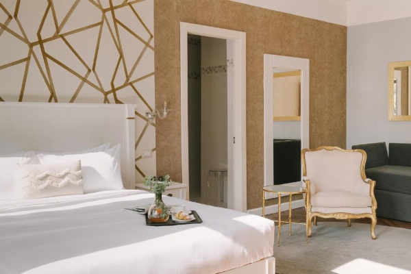 Salute Palace powered by Sonder image 18