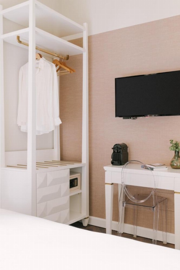 Salute Palace powered by Sonder image 23